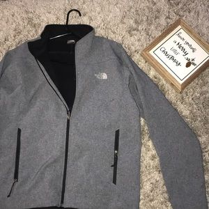 North Face like new- size large- gray